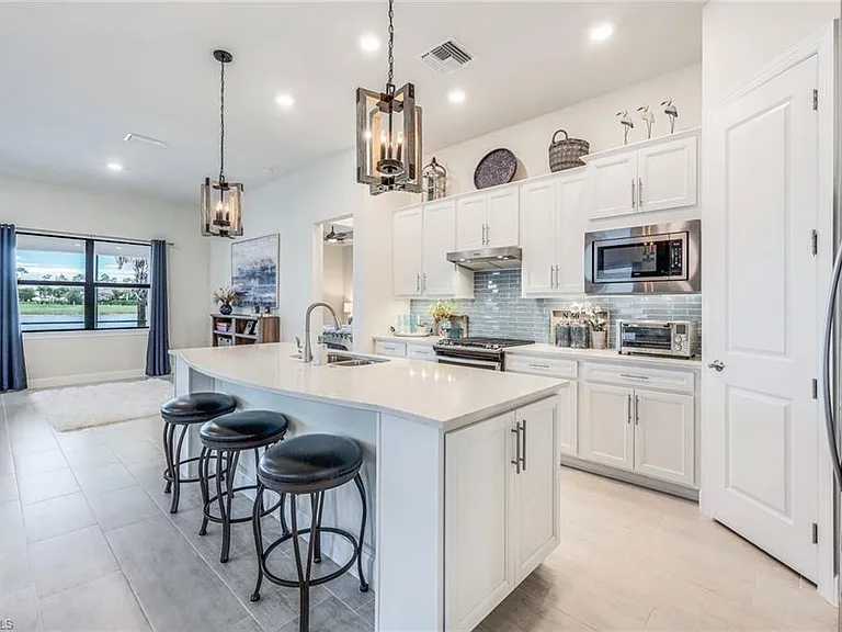 19200 Aqua Shore Dr — Photo 7