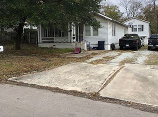 228 E 15th St, Ada, OK 74820