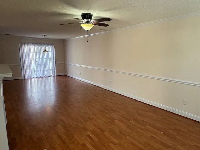 4205 Dudleys Grant Dr — Photo 5