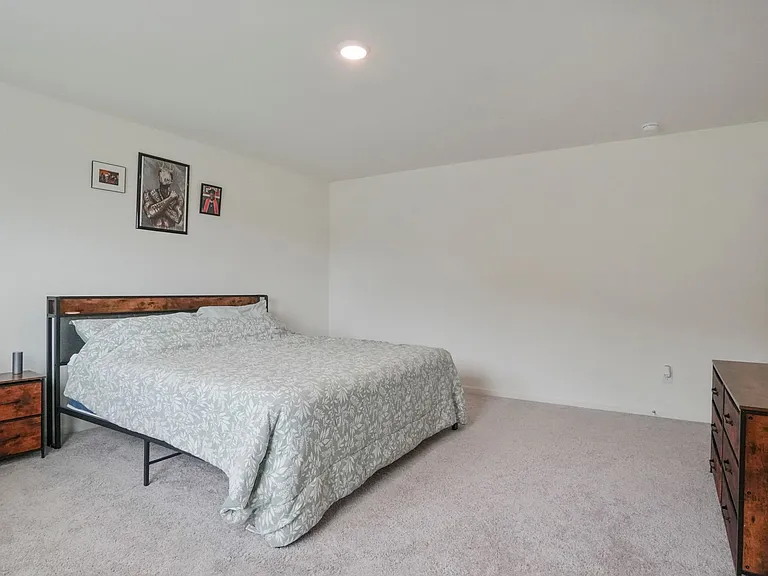 530 Cessna Dr — Photo 31