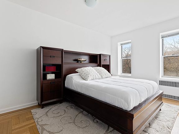 5th image of 763 Ocean Pkwy APT 4F