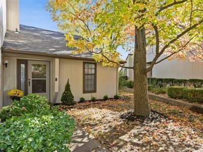 12229 Charlotte St, Kansas City, MO, 64146