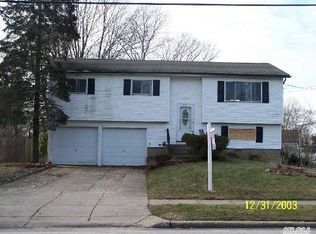 846 Broadway, Brentwood, NY 11717