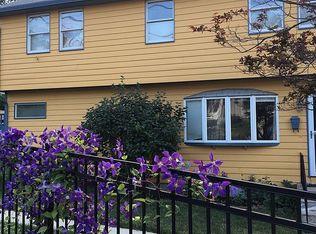 38 Woodbury St, Arlington, MA 02476