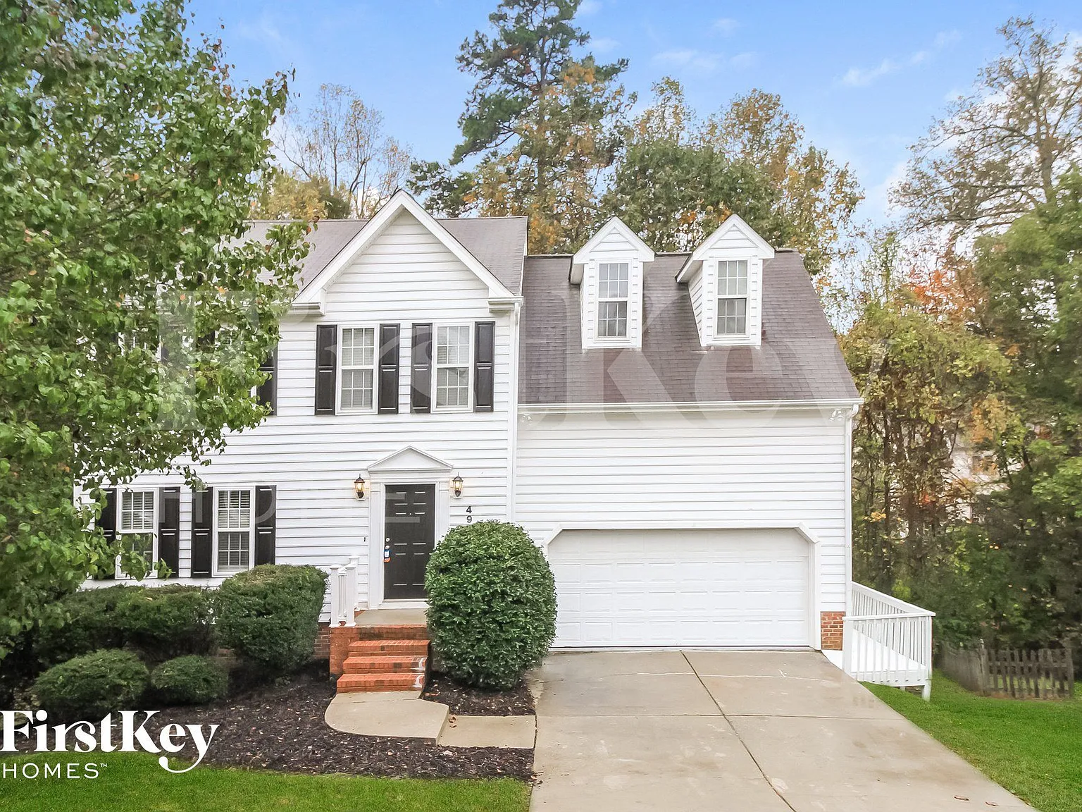 4 bed, 2.5 bath, 1928 sqft, $2,475 — Photo 1