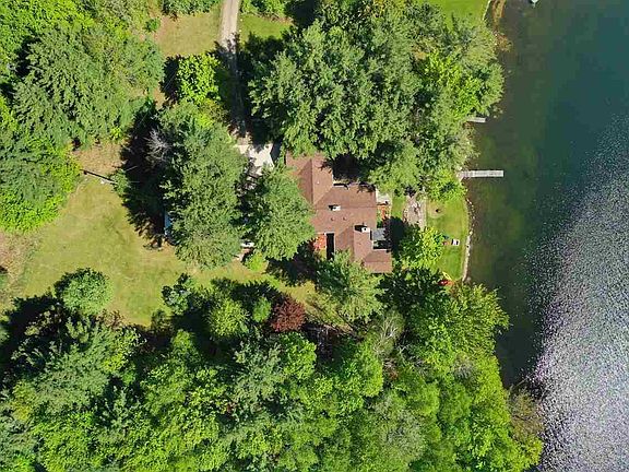 5th image of 15219 W Center Lake Dr