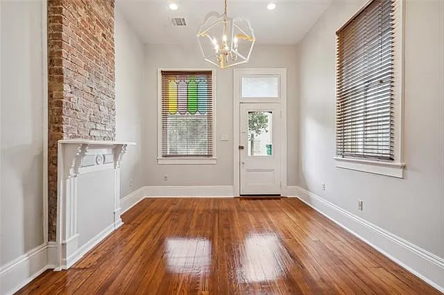 4519 Constance St — Photo 3
