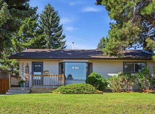 10552 45th St NW, Edmonton, AB T6A1X5