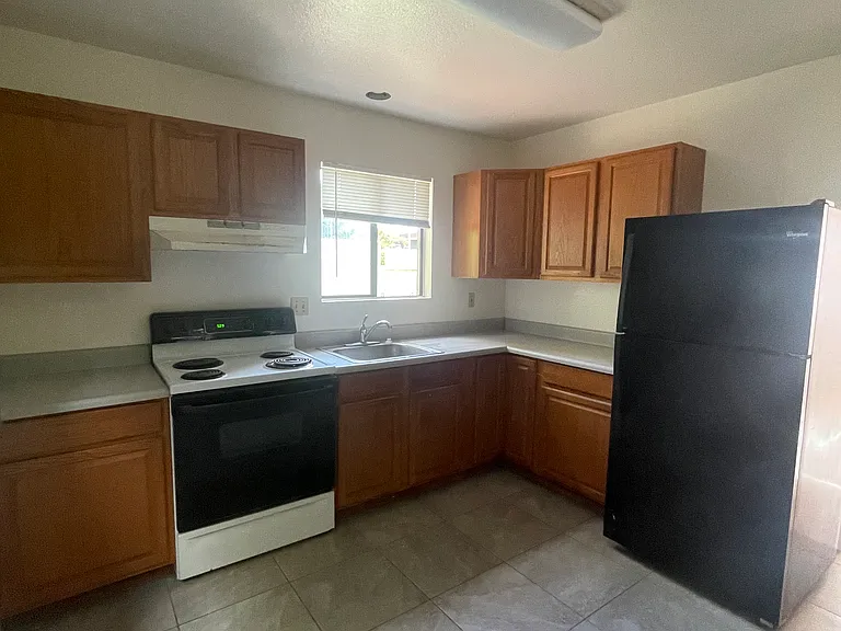 4038 Mahinahina Pl — Photo 3
