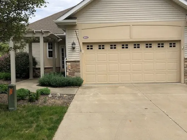 505 Robinwood Ln APT A, Akron, OH 44321