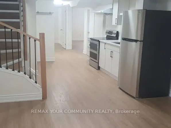 2059 Laurelcrest Pl #Basement, Oakville, ON L6M 3T8