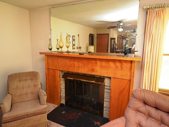 4th image of 758 Catterlin St
