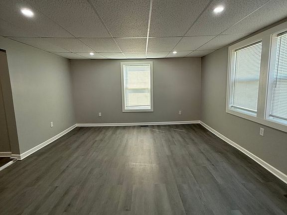 2nd image of 350 Mount Vernon Rd #A