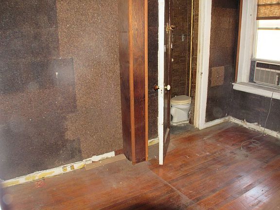 4th image of 789 W End Ave #C06