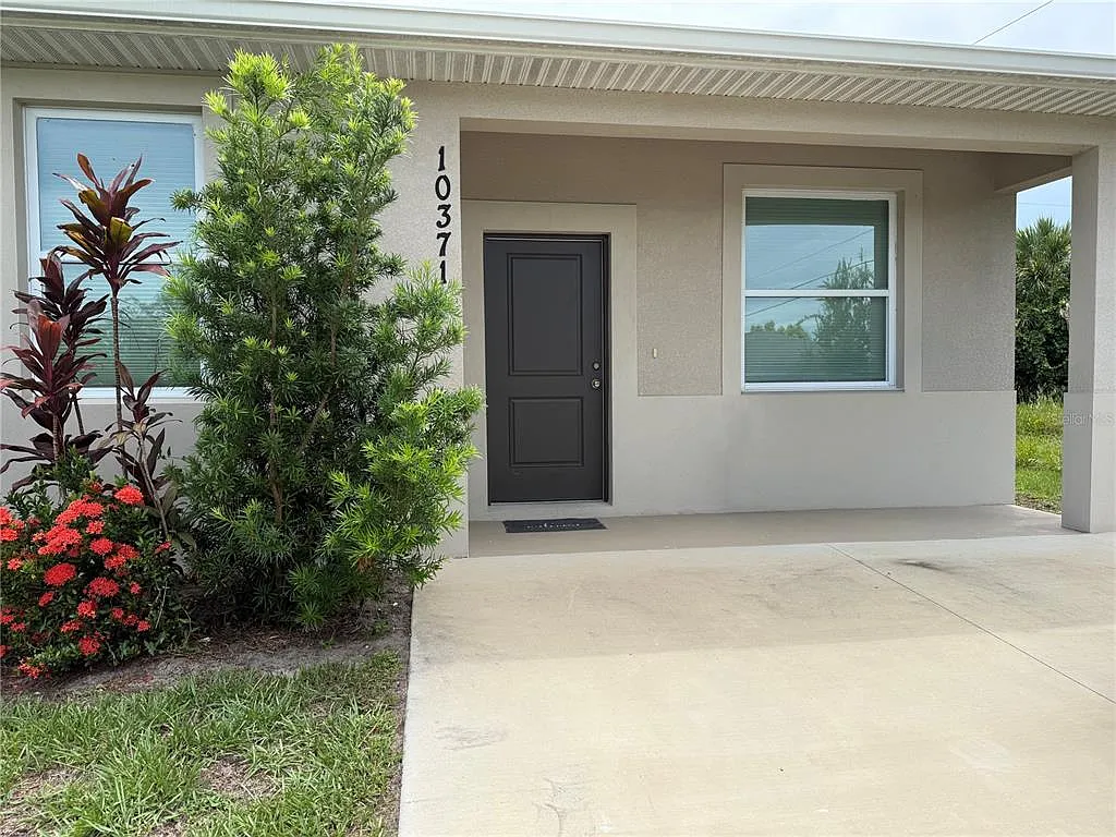 10371 Kidron Ave — Photo 1