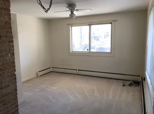 103 Havemeyer Pl #1, Greenwich, CT 06830