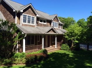 12 Hilltop Ln, East Hampton, NY 11937