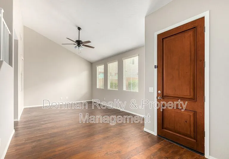 4262 E Carla Vista Dr — Photo 7