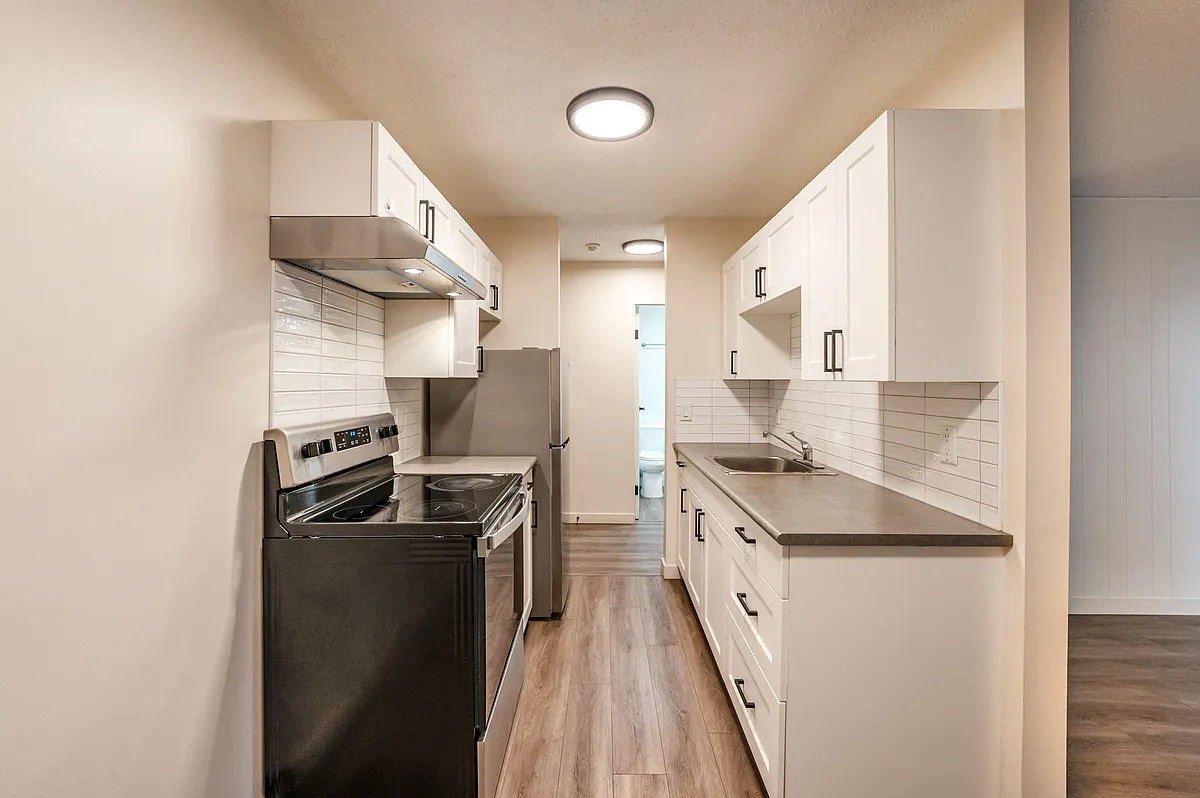 Building Photo - 864 Fairview Rd #206