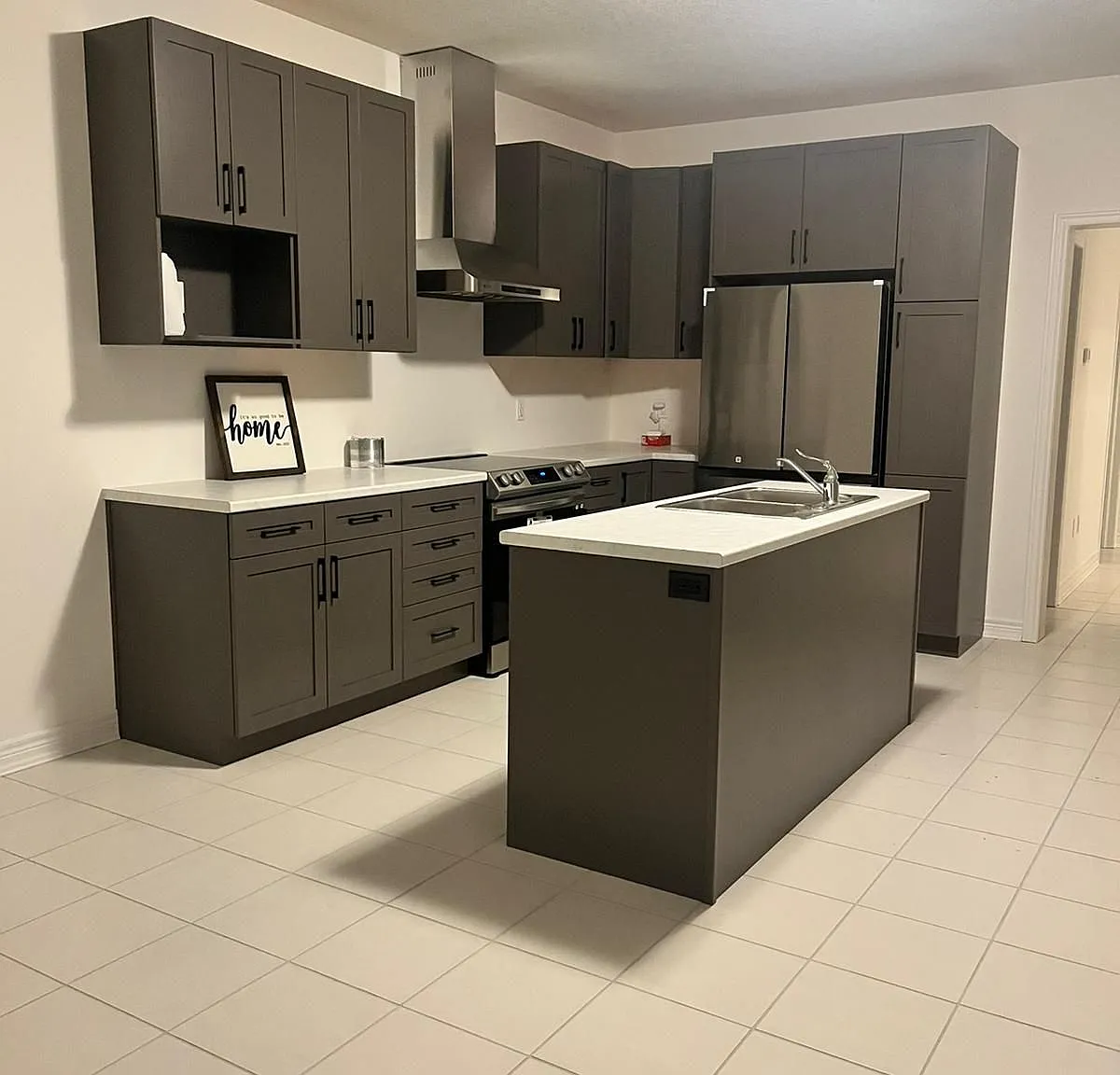 4 bed, $3,300 — Photo 4