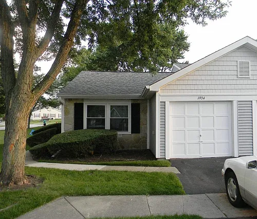 1934 Georgetown Ln Photo 1