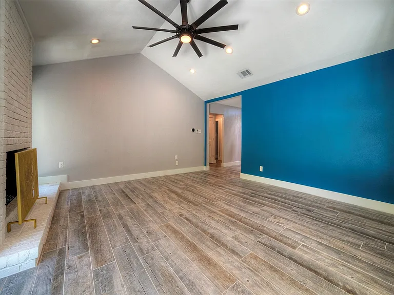 10129 Aspen St — Photo 8