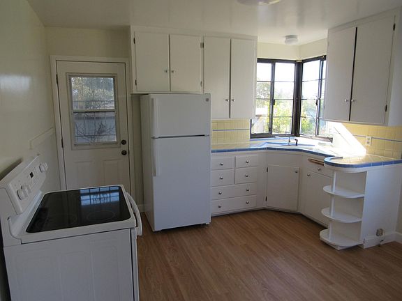 4th image of 335 Nevada St