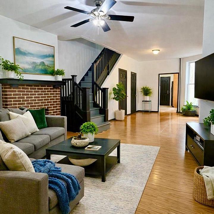 1st image of 6114 Master St