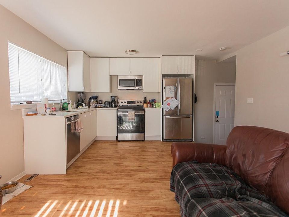 1st image of 2995 E Euclid Ave #7