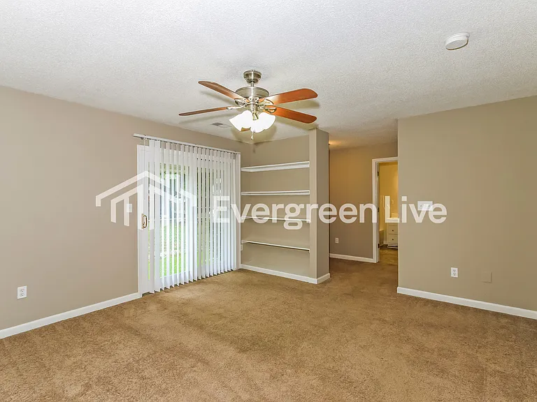 1919 Williams Dr — Photo 11