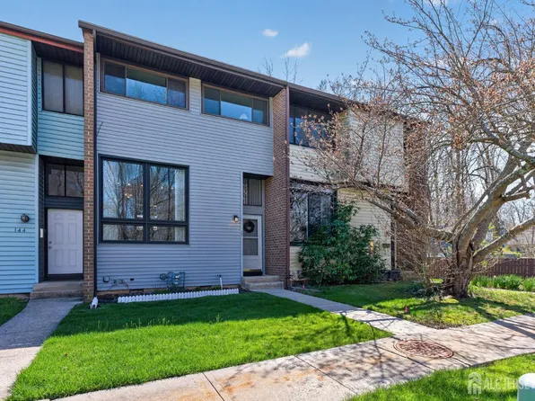 145 Harbinson Pl, East Windsor, NJ 08520