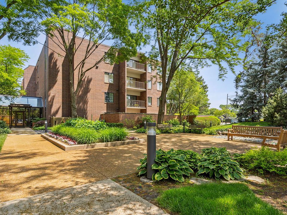 2200 Bouterse St APT 205, Park Ridge, IL 60068 | Zillow