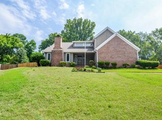 2938 Station Hill Rd, Germantown, TN 38138