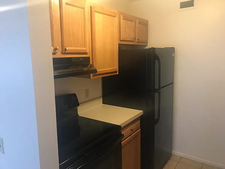 1403 Peninsula Dr — Photo 3