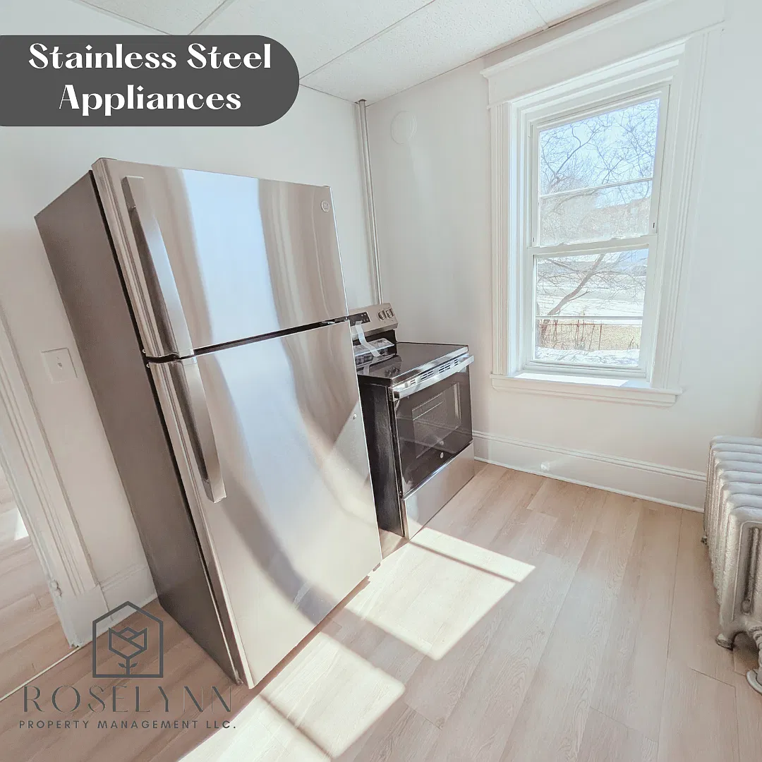 24 Coomes Street — Photo 3