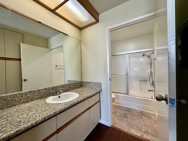 Otsego Arms Apartments — Photo 12