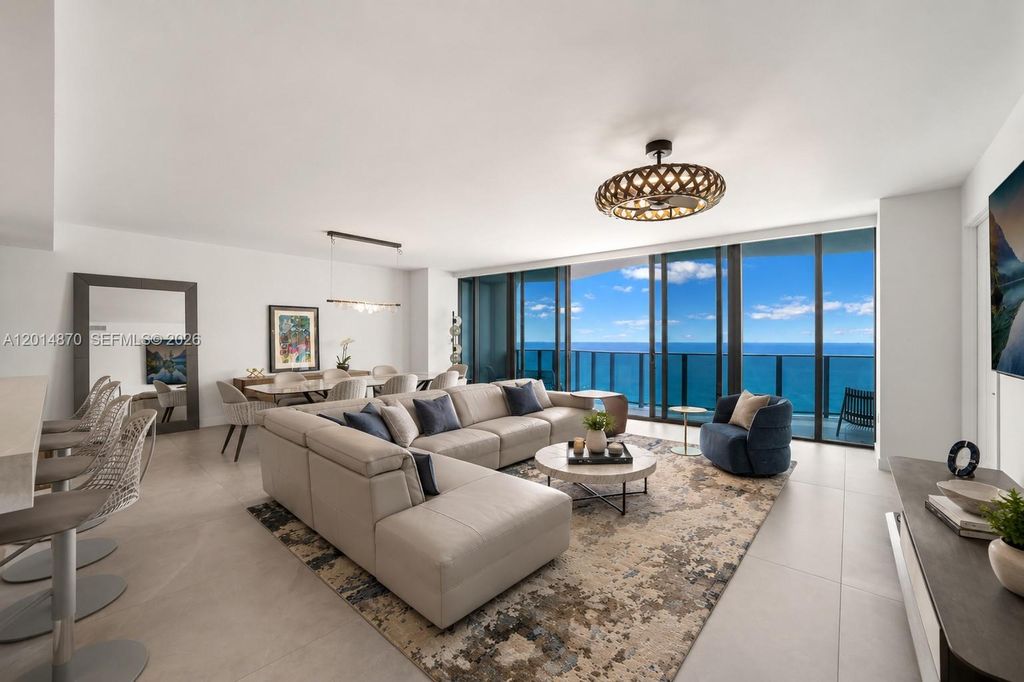900 N Ocean Blvd #1903, photo 3