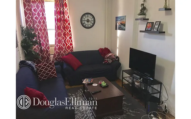 Rented by Douglas Elliman | media 8