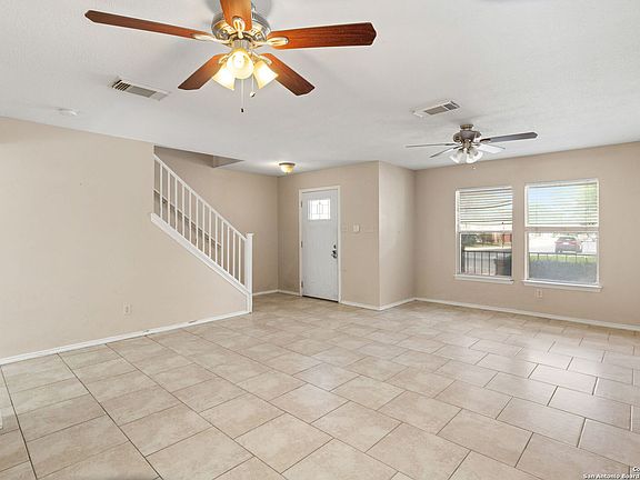 3rd image of 1215 Dezarae St.,