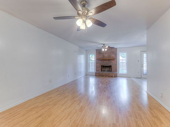 4th image of 13620 S Glen Pl