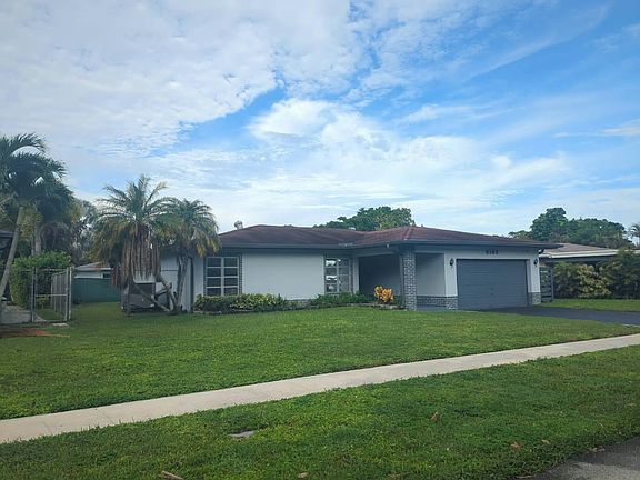 3rd image of 8165 NW 66th Ter