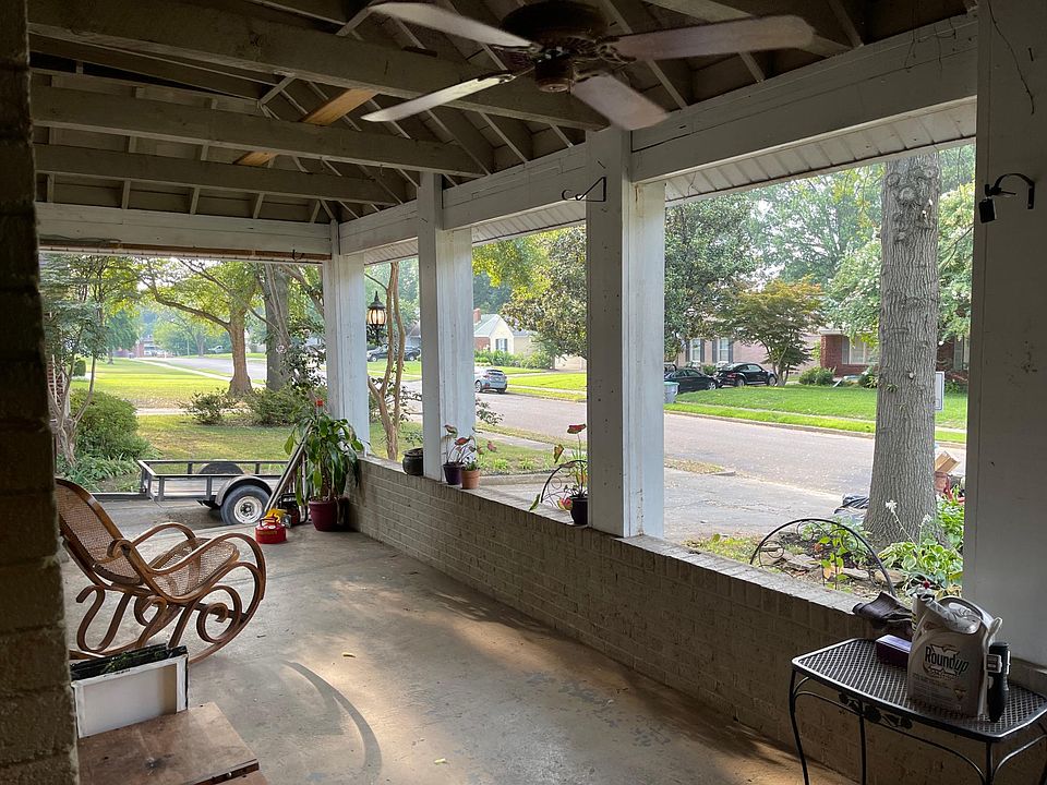 1st image of 3779 Shirlwood Ave