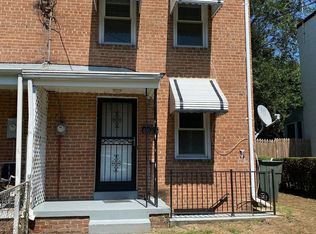 4626 B St SE, Washington, DC 20019