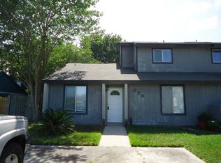 330 Aquatic Dr, Atlantic Beach, FL 32233