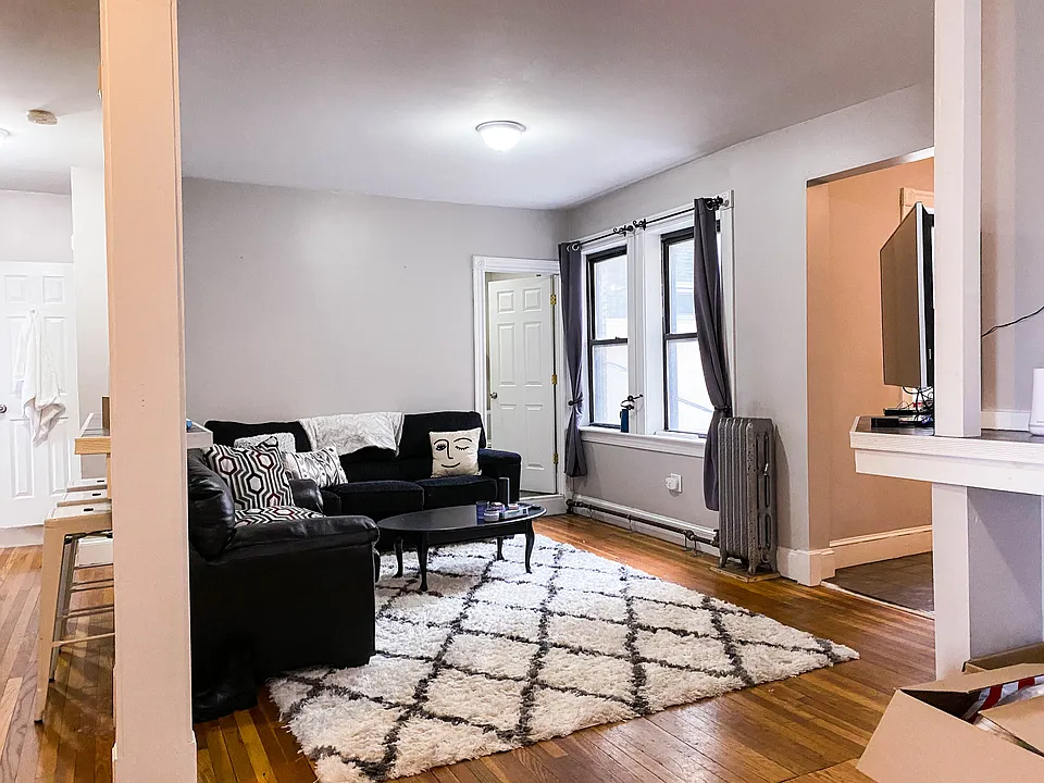 1060 Commonwealth Ave #32