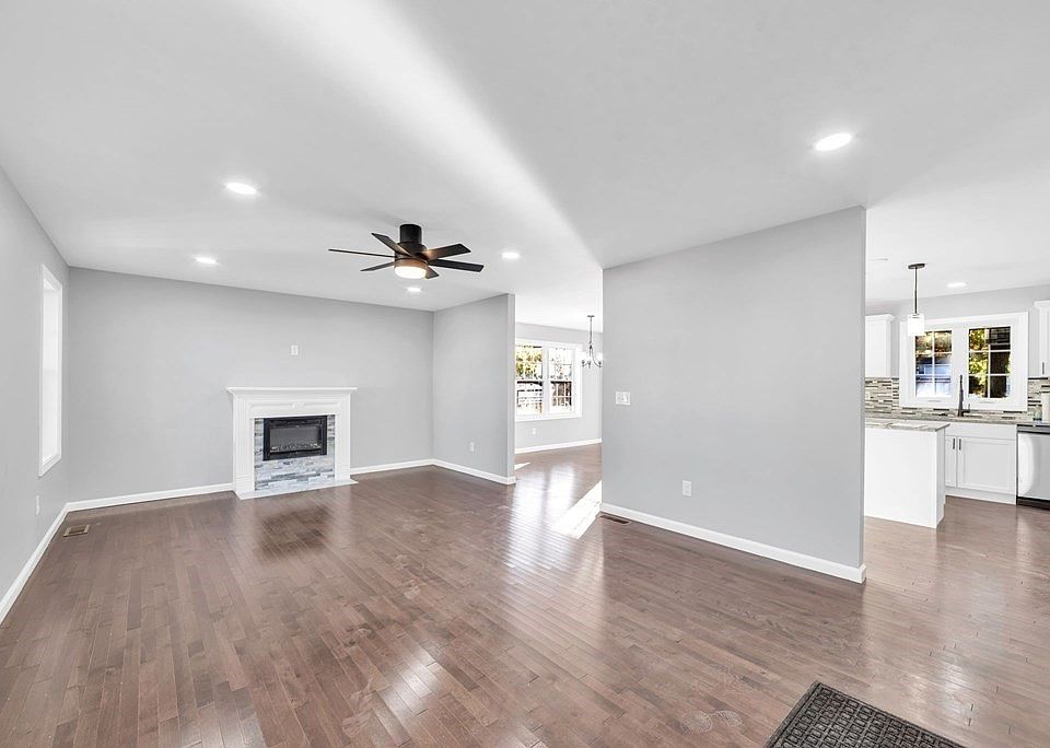 112 Wollaston St, Springfield, MA 01119 Zillow