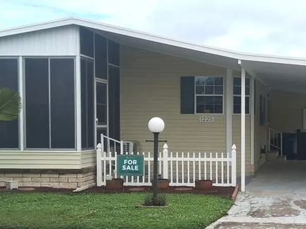 1225 48th Avenue Dr E #255, Bradenton, FL 34203
