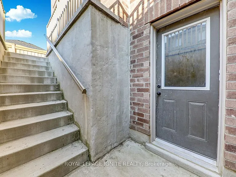 56 Mersey St #BASEMENT — Photo 5