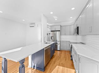 730 E 8th St #2, South Boston, MA 02127