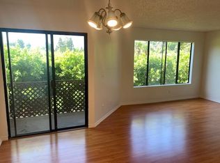 2425 Canada Blvd APT 204, Glendale, CA 91208